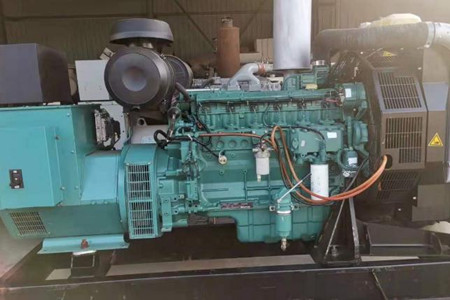 租賃上柴發(fā)電機組時如何選擇呢?